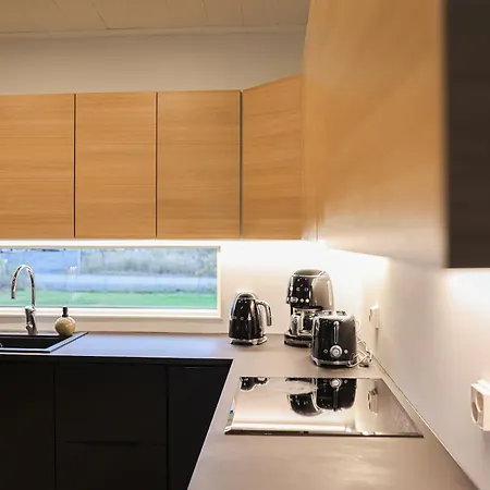 Willa Polar Lights With Jacuzzi By Booklapland