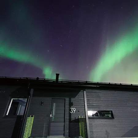 Polar Lights With Jacuzzi By Booklapland * Rovaniemi