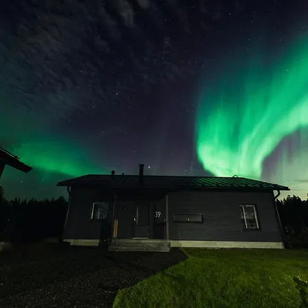 Polar Lights With Jacuzzi By Booklapland Willa