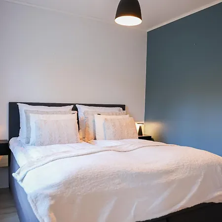 Polar Lights With Jacuzzi By Booklapland * Rovaniemi