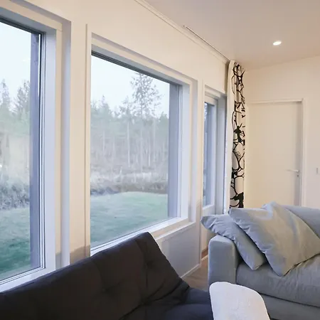 Polar Lights With Jacuzzi By Booklapland Willa