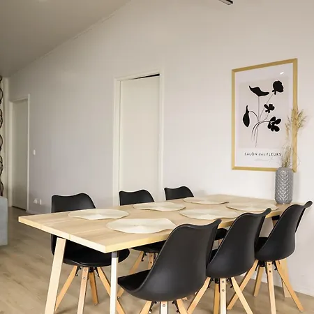 Polar Lights With Jacuzzi By Booklapland * Rovaniemi