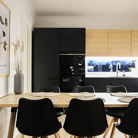 Polar Lights With Jacuzzi By Booklapland Willa Rovaniemi